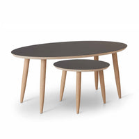 Roma sofabordssæt fra Vannerup med sort nano laminat overflade og ben i hvidolieret eg