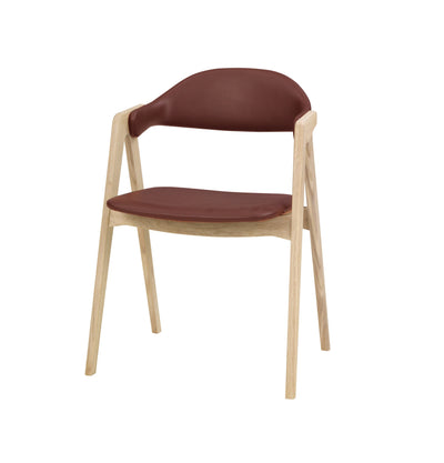 Titan spisebordsstol fra PBJ Designhouse i hvidolieret egetræ med brun lædersæde