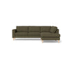Odense hjørnesofa m. open-end fra Vilmers monteret med grøn marble møbelstof og ben i sort metal eller hvidolieret egetræ.