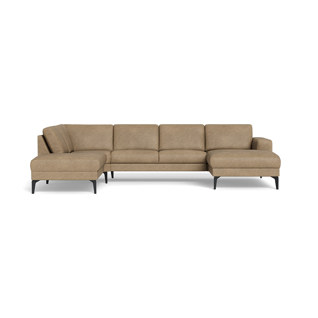 City u-sofa fra Hjort Knudsen i beige kentucky møbelstof og ben i enten sort metal eller hvidolieret eg