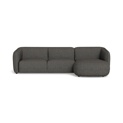 Loures chaiselong sofa fra Kauno Baldai monteret med slidstærkt Omega blå møbelstof. Kan bestilles spejlvendt.