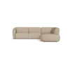 Loures hjørnesofa m. open-end fra Kauno Baldai monteret med slidstærkt beige møbelstof. Sorte ben.