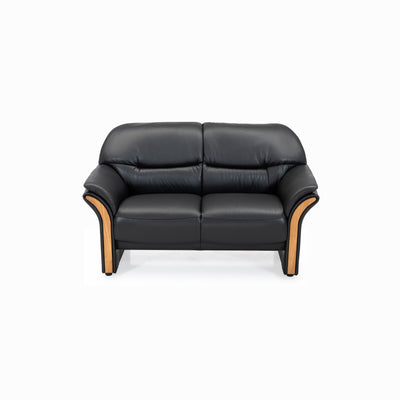 Aarø 2-personers sofa fra Hjort Knudsen i semianilin læder og gavle i eg naturolie