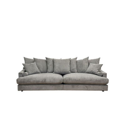 All in XL 3 personers sofa fra Burhens monteret med slidstærkt Chester møbelstof og sorte ben