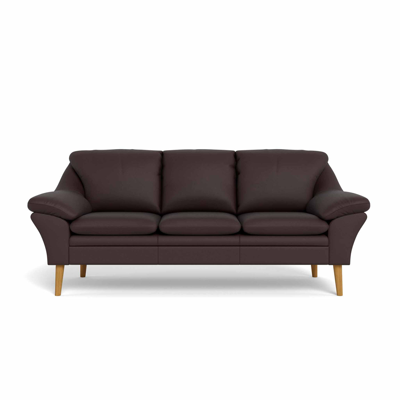 Fly 3-personers sofa fra BD monteret med brun 6000 okselæder. Ben i naturolieret eg.