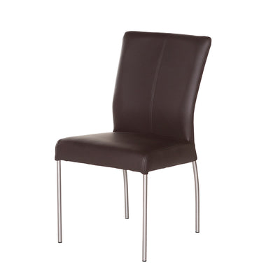 Ciro spisebordsstol fra Just Design monteret med Tauros okselæder i enten brun eller sort læder. Ben i metal.