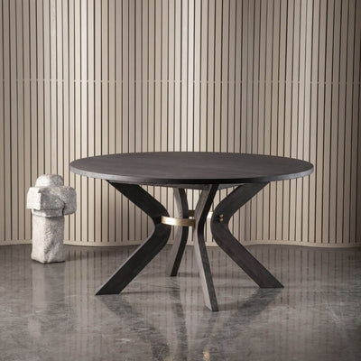 Sydney spisebord fra Kristensen i massiv eg, vælg mellem flere farver, størrelser og kantprofiler. Dansk design.