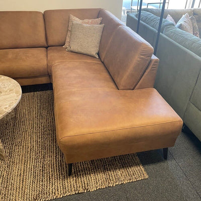 City | U-sofa