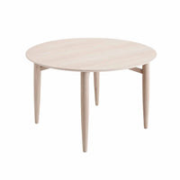 Katrine Nordic sofabord fra Thomsen Furniture i hvidolieret eg. Højde 50 cm.