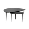 Katrine sofabordssæt fra Thomsen Furniture med mørk grå sten laminat overflade og runde ben i børstet stål