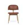 Maior spisebordsstol fra PBJ Designhouse i eg hvidolie med brun læder