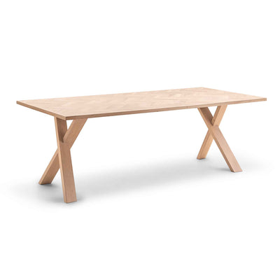 Arki Parquette plankebord med sildebensmønster fra Kristensen & Kristensen i hvidolieret egetræ med x-ben eller v-ben