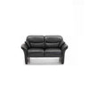 Rugby 2-pers sofa fra Hjort Knudsen monteret med sort Soleda læder og sorte træben
