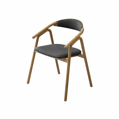 Veifa spisebordsstol fra Kristensen monteret med slidstærkt stof og stel i naturolieret eg